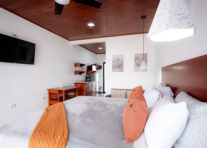 Santa Maria - Private Bay Arenal 4*