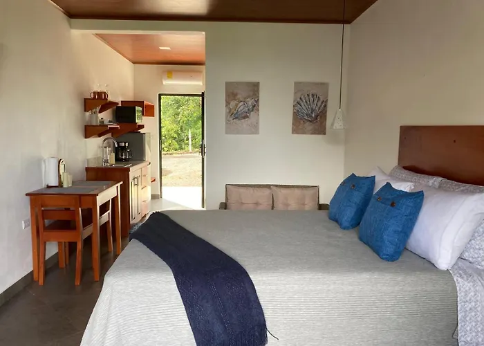 Bed & Breakfast Santa Maria - Private Bay Arenal 4*
